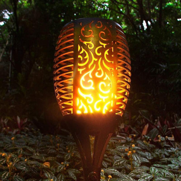 Solar Flickering Flame Garden Lamp